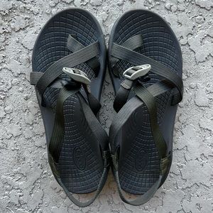 Men’s Chaco’s. Size 13